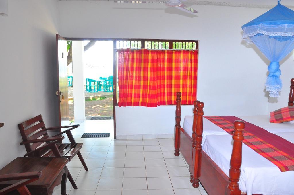 Ypsylon Tourist Resort Beruwala Luaran gambar